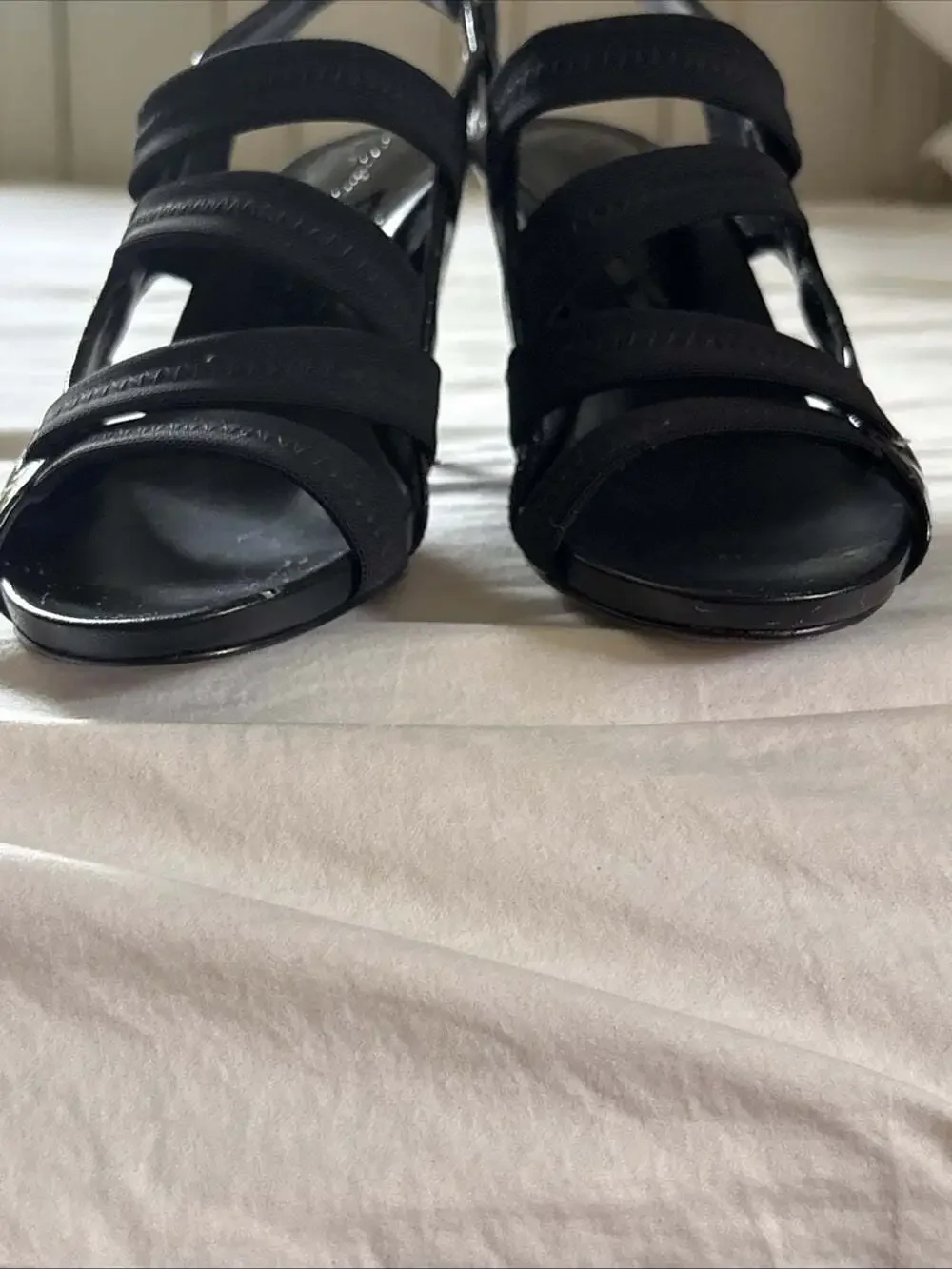 Donald J. Pliner Women's Heels Strappy Sandals Black  Patent Leather Size 7.5M